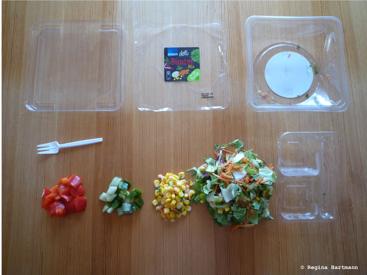 Viel Plastik wenig Salat