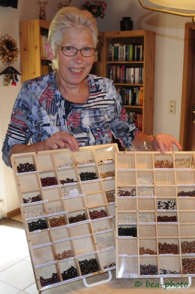 Buschbohnen und Stangenbohnen in der Bohnenausstellung von Renate Düring.